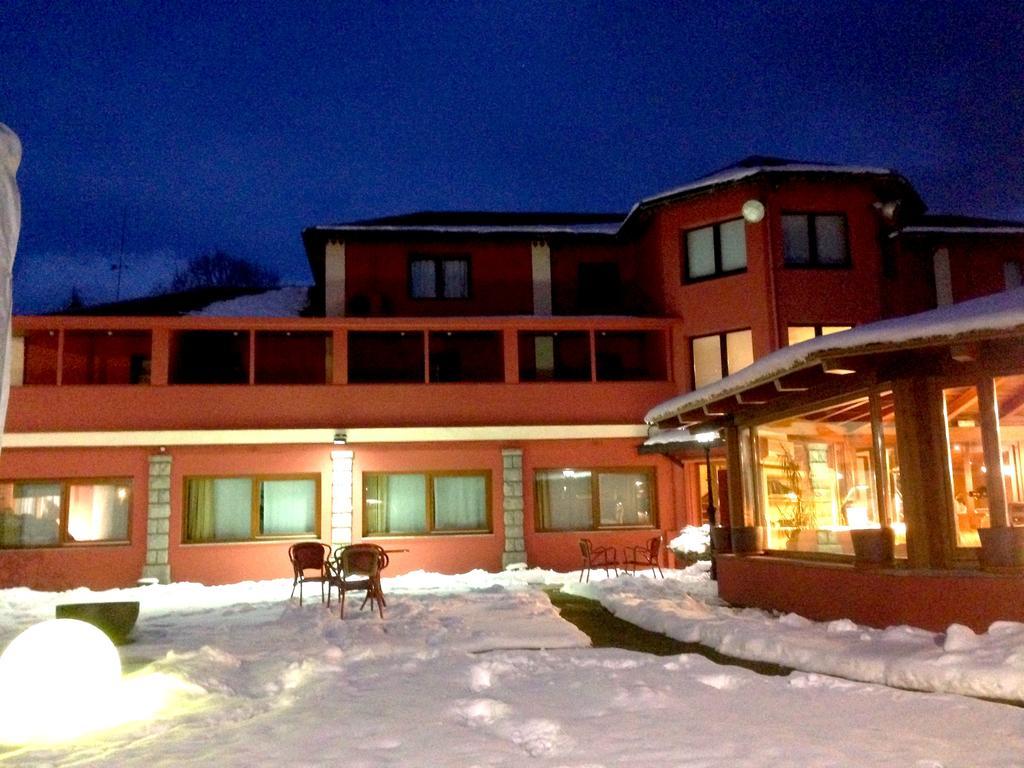 Hotel Del Lago Puigcerdà Kültér fotó