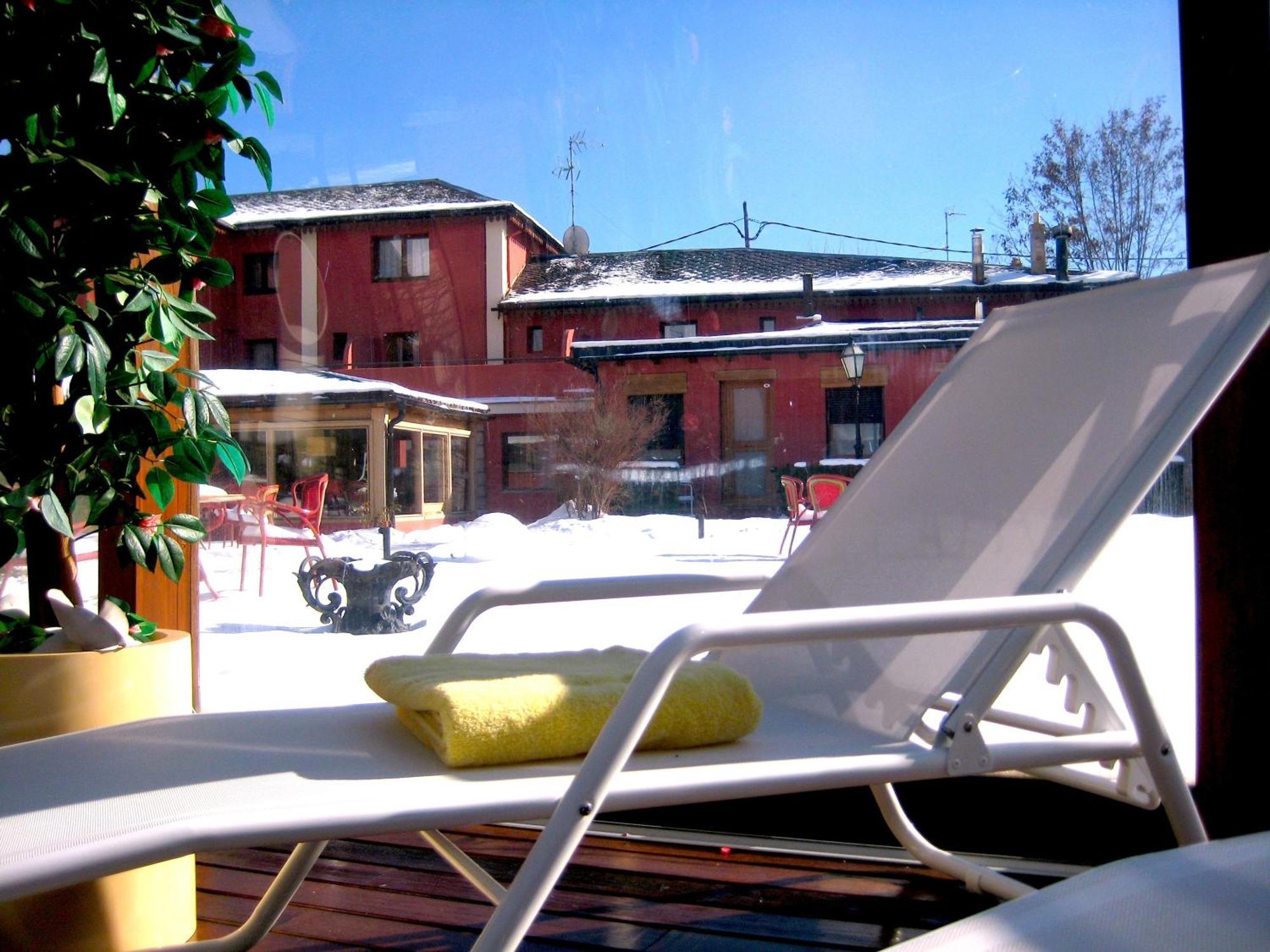 Hotel Del Lago Puigcerdà Kültér fotó