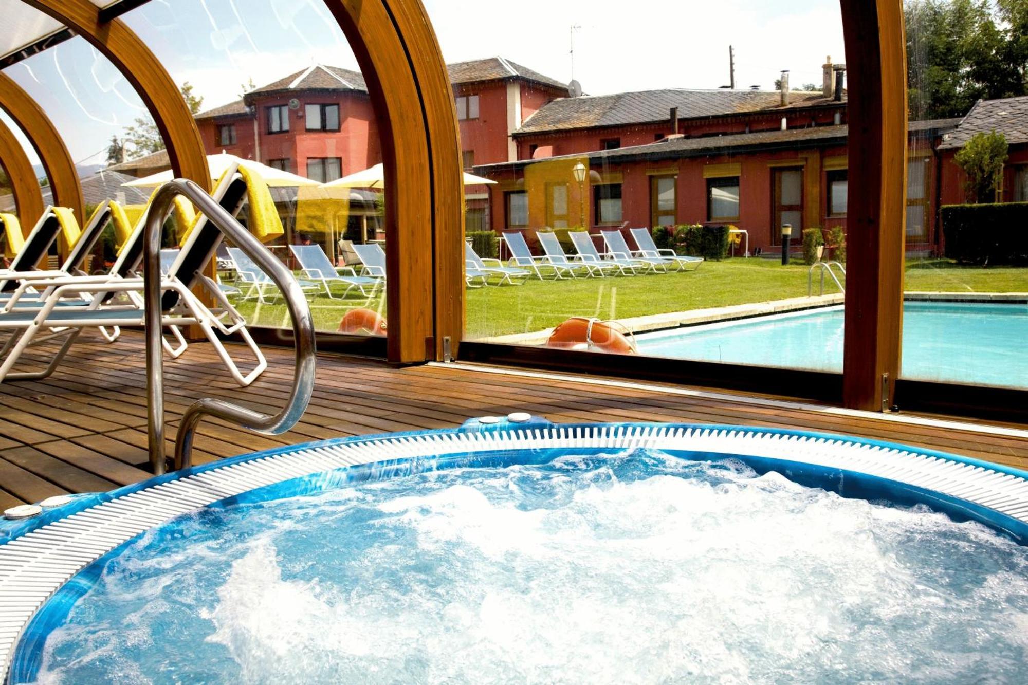 Hotel Del Lago Puigcerdà Létesítmények fotó