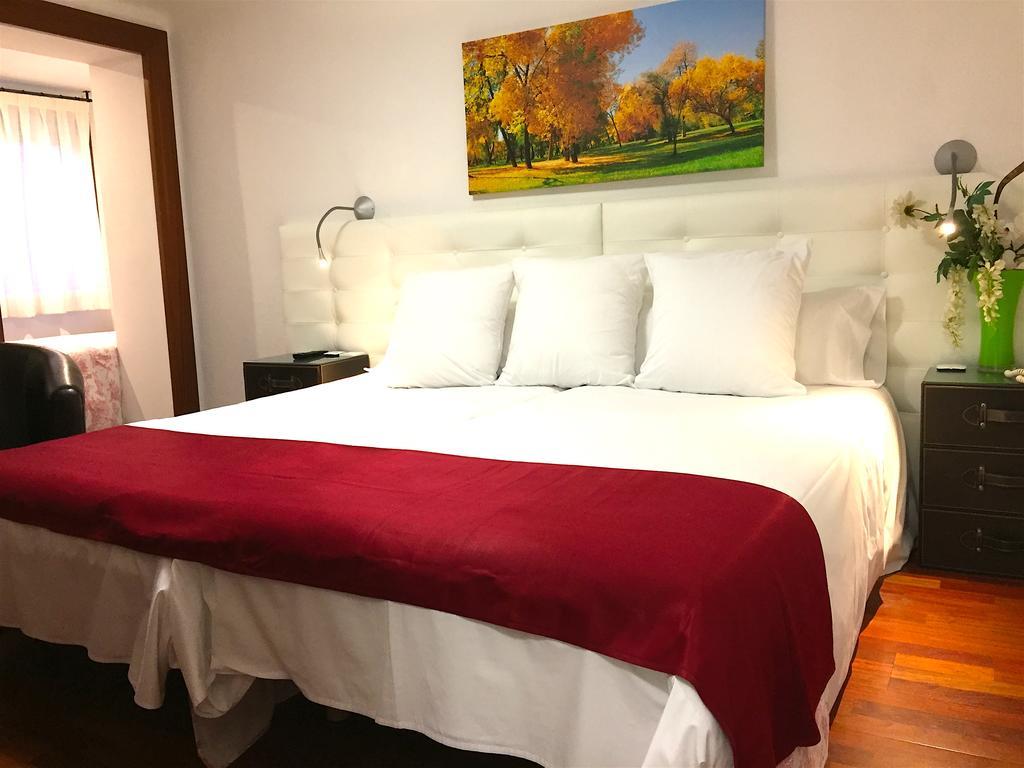 Hotel Del Lago Puigcerdà Kültér fotó