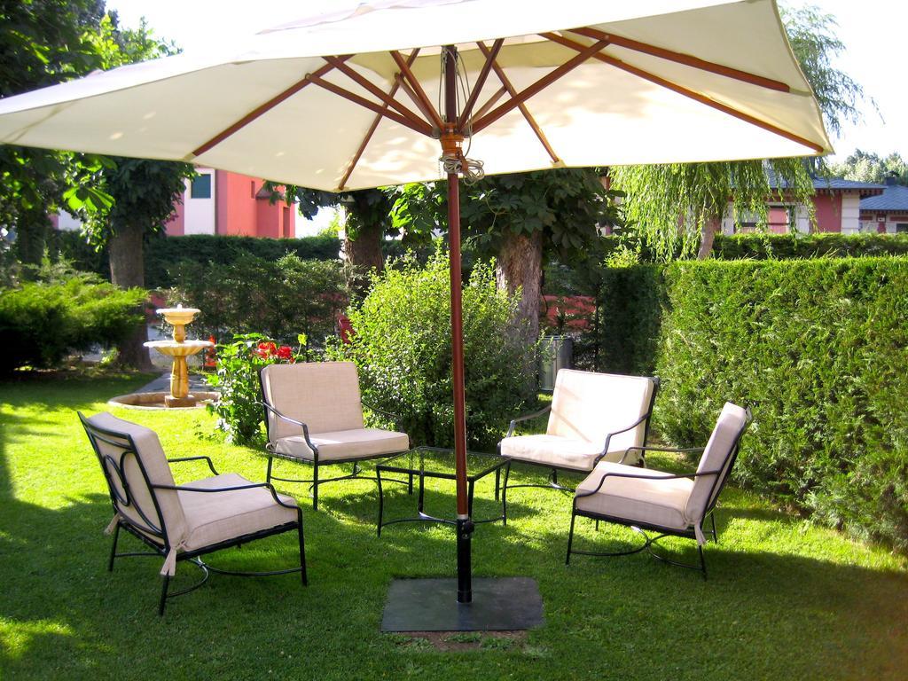 Hotel Del Lago Puigcerdà Kültér fotó